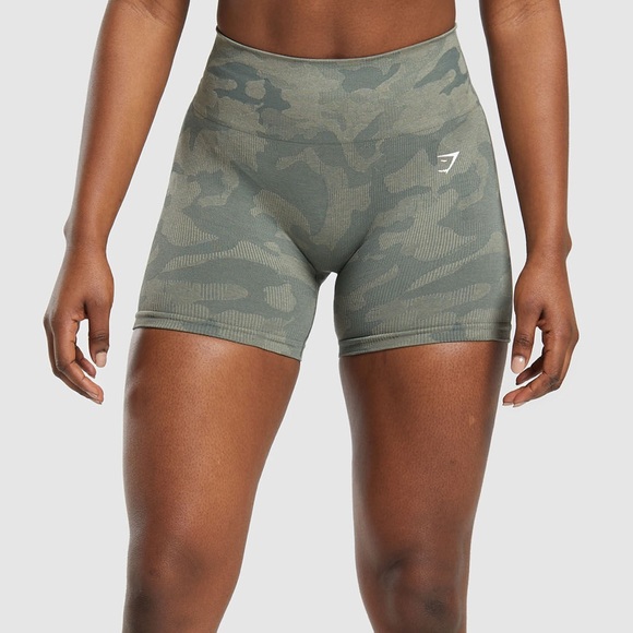 Gymshark Adapt Camo Seamless Shorts - Picture 5 of 8